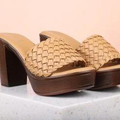 Inc.5 WOVEN BLOCK HEEL MULES-BEIGE