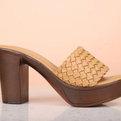 Inc.5 WOVEN BLOCK HEEL MULES-BEIGE