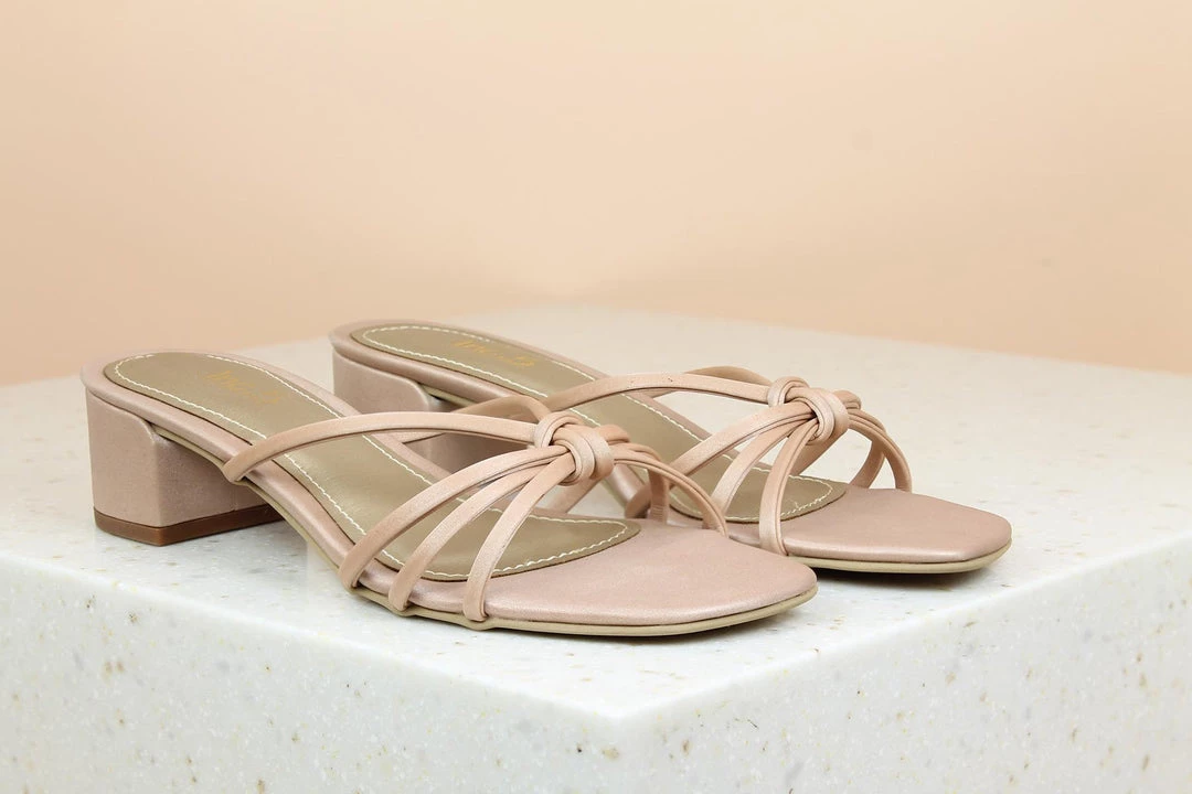 Inc.5 BLOCK HEEL STRAPY MULES SALE 3 Inc.5 BLOCK HEEL STRAPY MULES SALE