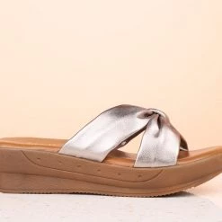 Inc.5 PLATFORM MULES 8 Inc.5 PLATFORM MULES