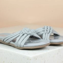 Inc.5 SALE FLAT MULES