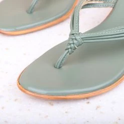 Inc.5 SALE SMALL HEEL STRAPY THONG