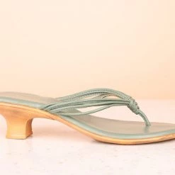 Inc.5 SALE SMALL HEEL STRAPY THONG