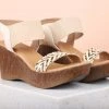 Inc.5 SALE PLATFORM SANDAL-BEIGE