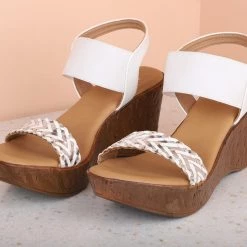 Inc.5 SALE PLATFORM SANDAL-WHITE