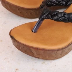 Inc.5 Platform Thong