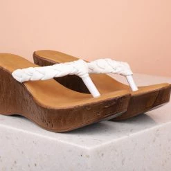 Inc.5 Platform Thong