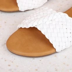 Inc.5 FLAT WOVEN MULES