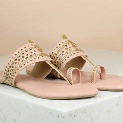 Inc.5 CUTWORK FLAT KOLHAPURI SALE
