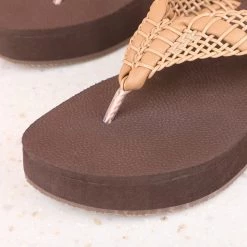 Inc.5 SALE RUBBER PLATFORM THONG