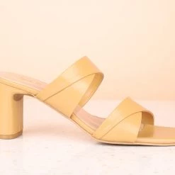 Inc.5 DOUBLE STRAP HEELS SALE