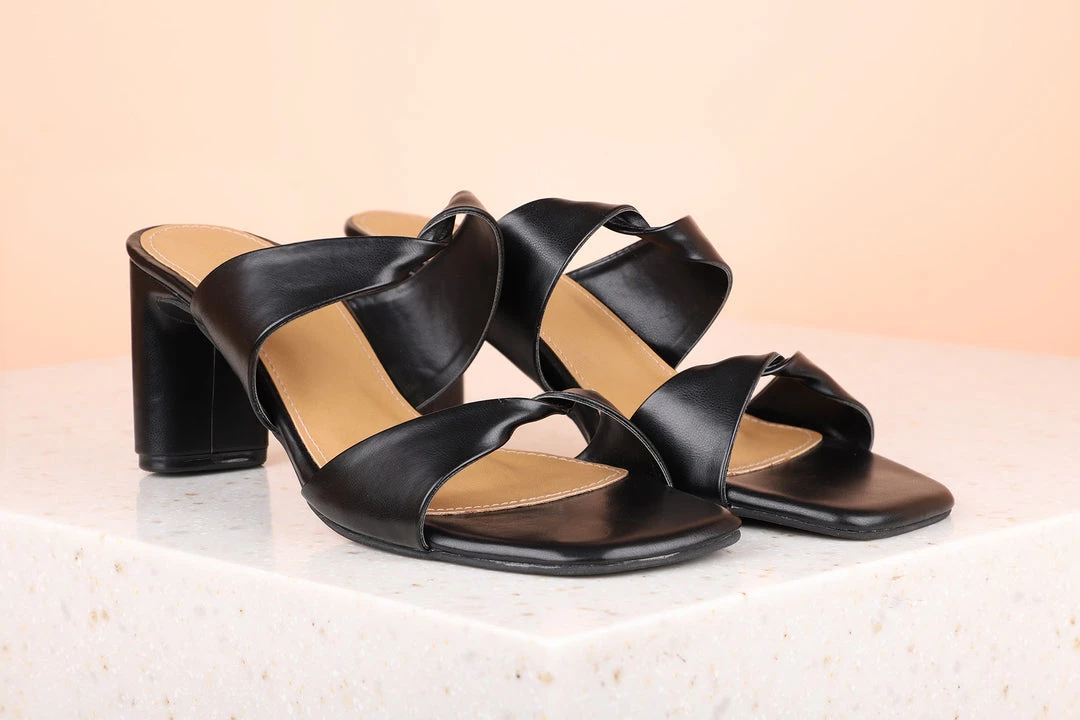 Inc.5 DOUBLE STRAP HEELS 3 Inc.5 DOUBLE STRAP HEELS