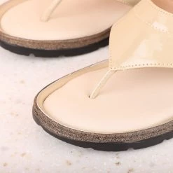 Inc.5 COMFORT THONG-BEIGE SALE