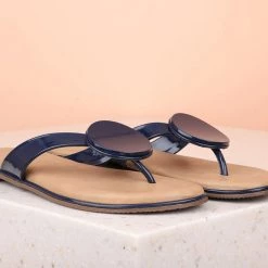 Inc.5 Flat Pattent Thong