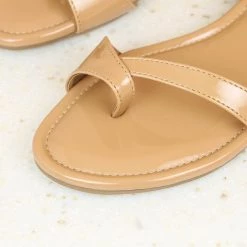 Inc.5 FLAT STRAPY SANDAL