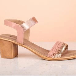 Inc.5 BLOCK HEEL SANDAL