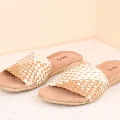 Inc.5 SALE FLAT WOVEN MULES