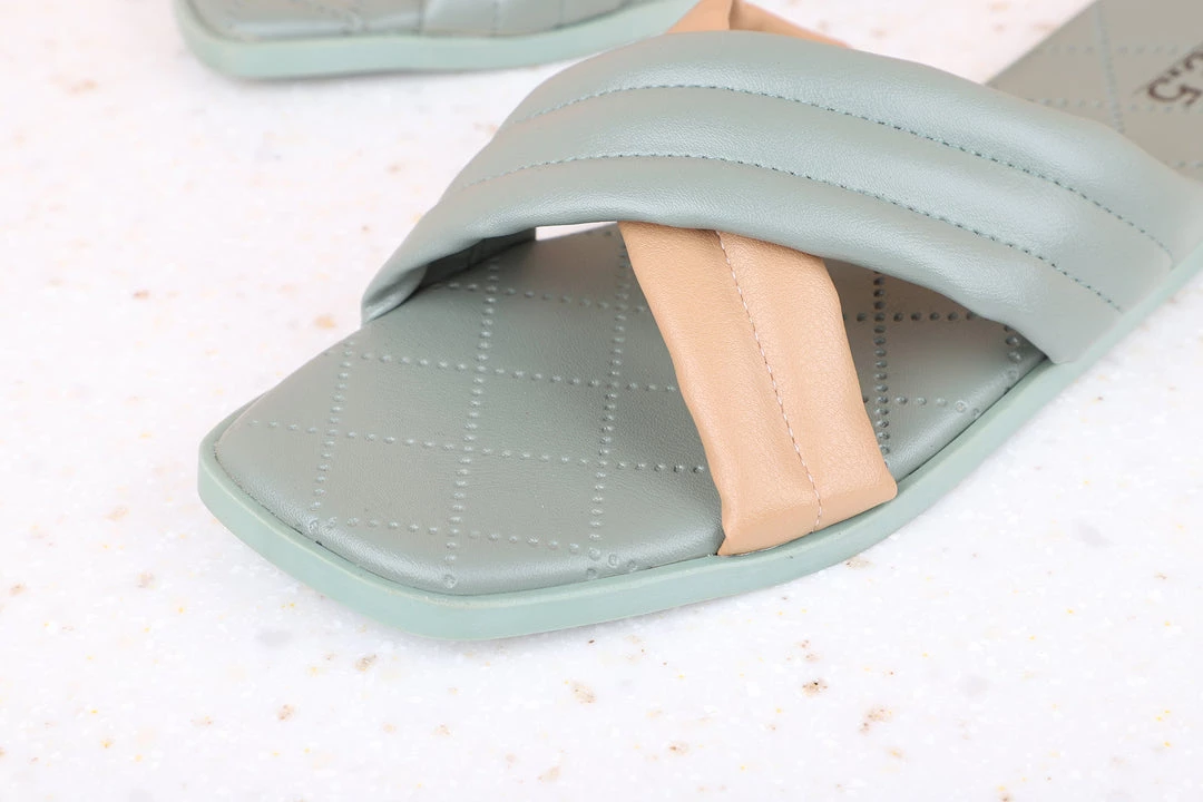 Inc.5 FLAT CROSS STRAP MULES SALE 4 Inc.5 FLAT CROSS STRAP MULES SALE