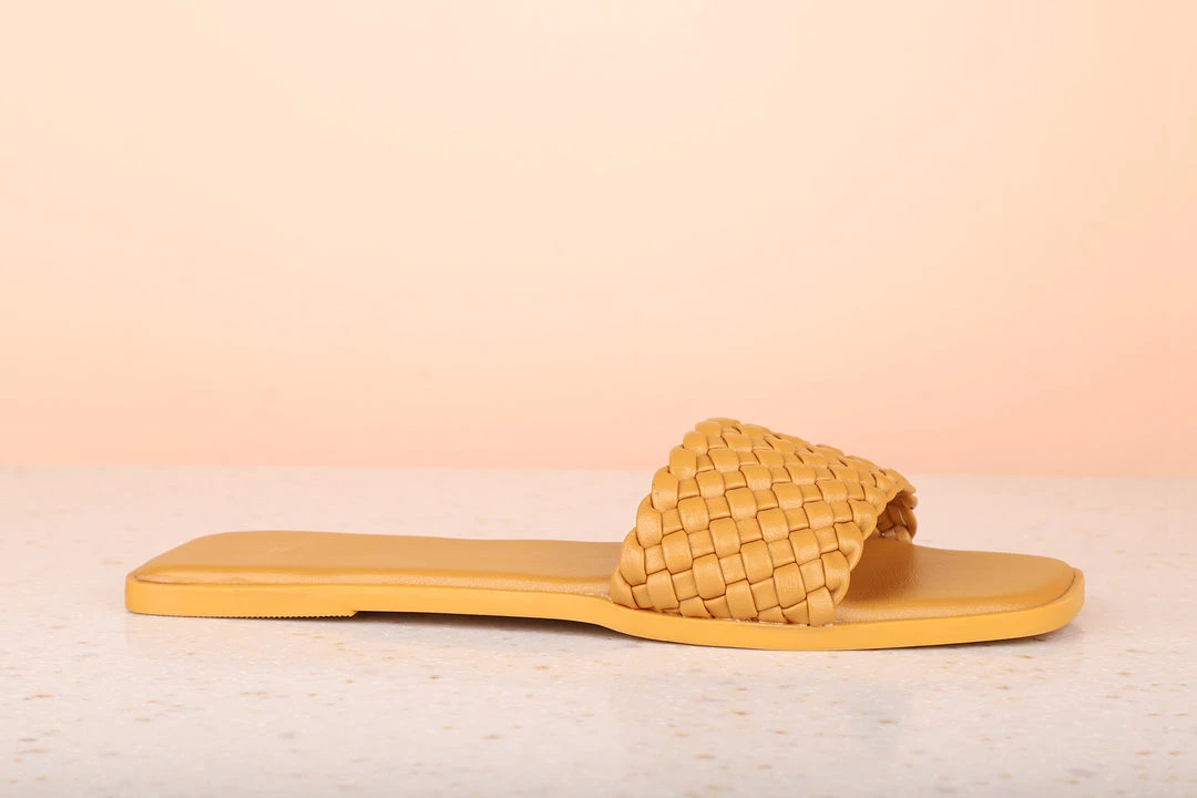 Inc.5 Flat Fashion Sandal For Womens 6 Inc.5 Flat Fashion Sandal For Womens