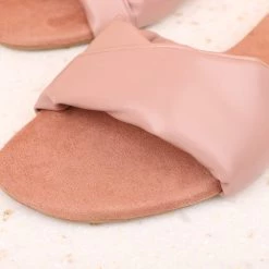 Inc.5 FLAT TWISTED MULES SALE