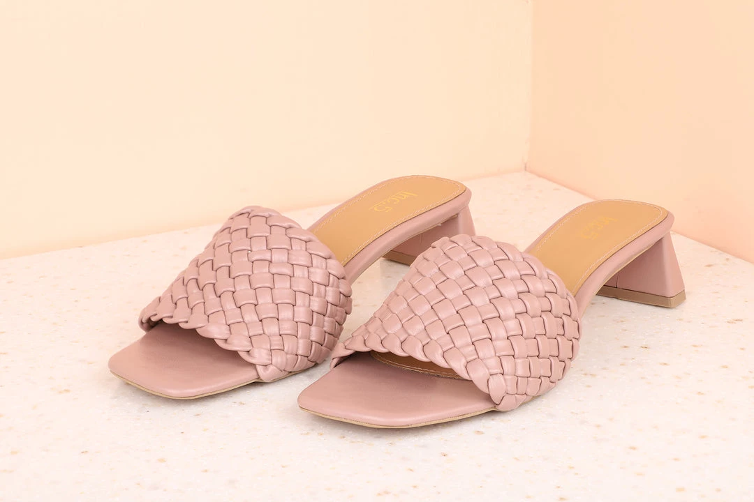 Inc.5 WOVEN MULES SALE 6 Inc.5 WOVEN MULES SALE