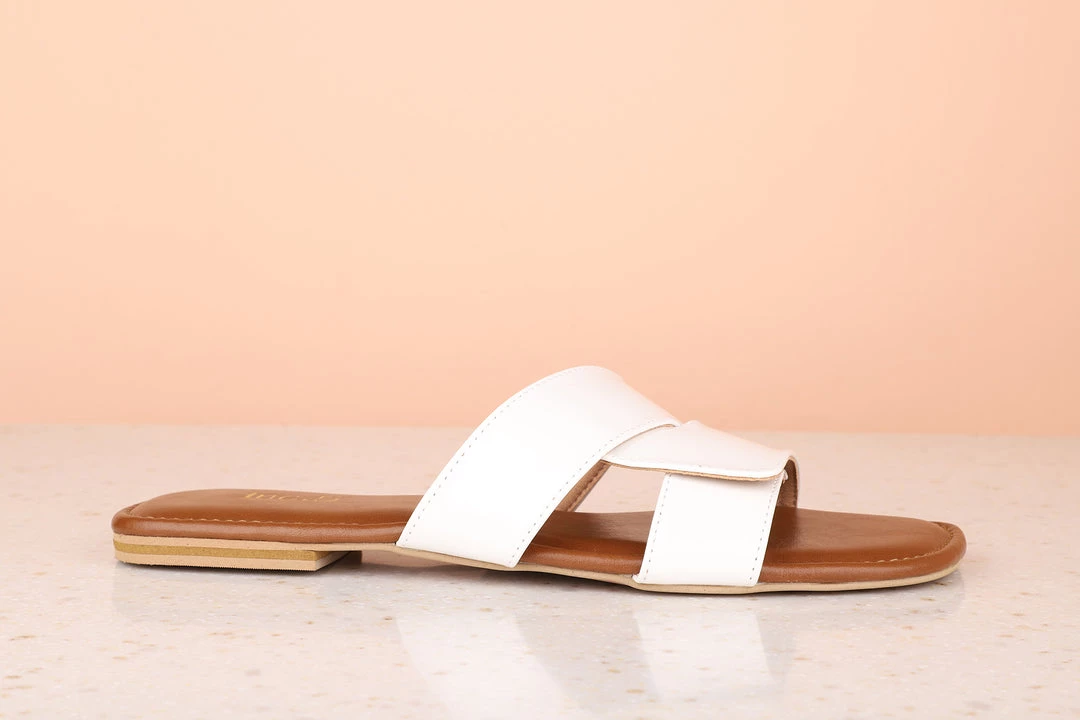 Inc.5 Flat Fashion Sandal For Womens 6 Inc.5 Flat Fashion Sandal For Womens