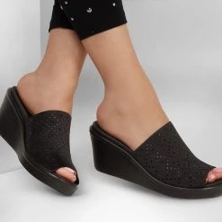 Skechers RUMBLE ON - SILKY TAKE2