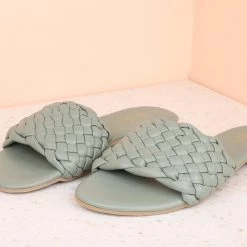 Inc.5 WOVEN FLAT SALE 8 Inc.5 WOVEN FLAT SALE