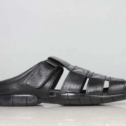 PRIVO By Inc5 MEN TRIM CLOSED TOE-BLACK