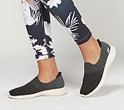 Skechers WOMEN ULTRA FLEX - COZY-DAY