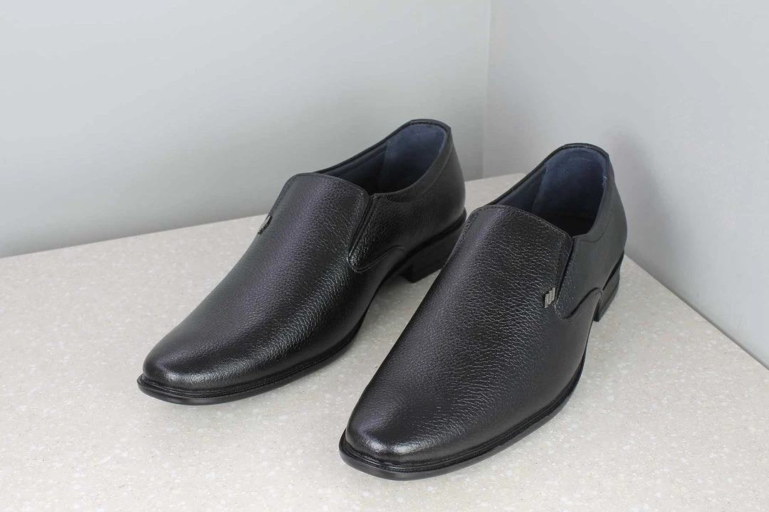 PRIVO By Inc5 OFFICE PU SLIPPON-BLACK MEN 5 PRIVO By Inc5 OFFICE PU SLIPPON-BLACK MEN