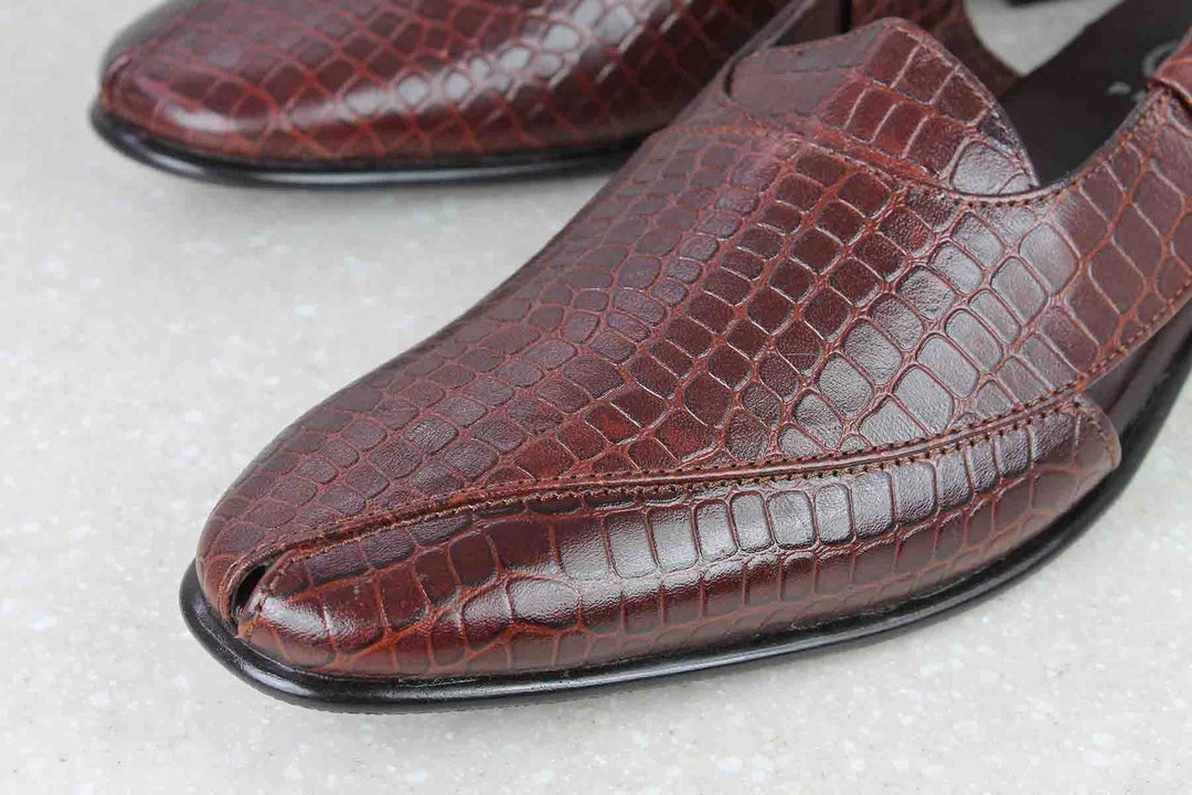 PRIVO By Inc5 MEN POINTED TOE CROCO SANDAL-CHERRY 6 PRIVO By Inc5 MEN POINTED TOE CROCO SANDAL-CHERRY