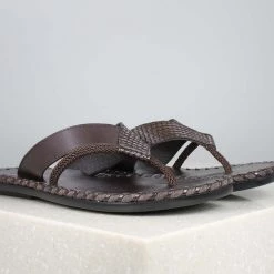 PRIVO By Inc5 MEN EMBOSSED ROPE THONG-BROWN