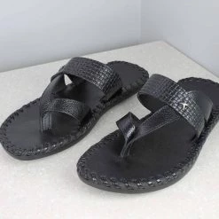 PRIVO By Inc5 EMBOSSED STRAP TOE THONG-BLACK MEN