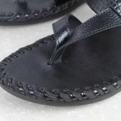 PRIVO By Inc5 EMBOSSED STRAP TOE THONG-BLACK MEN