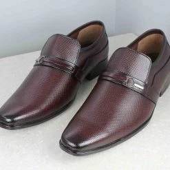 PRIVO By Inc5 MEN DOUBLE COUNTER EMBOSSED SLIPON-WINE