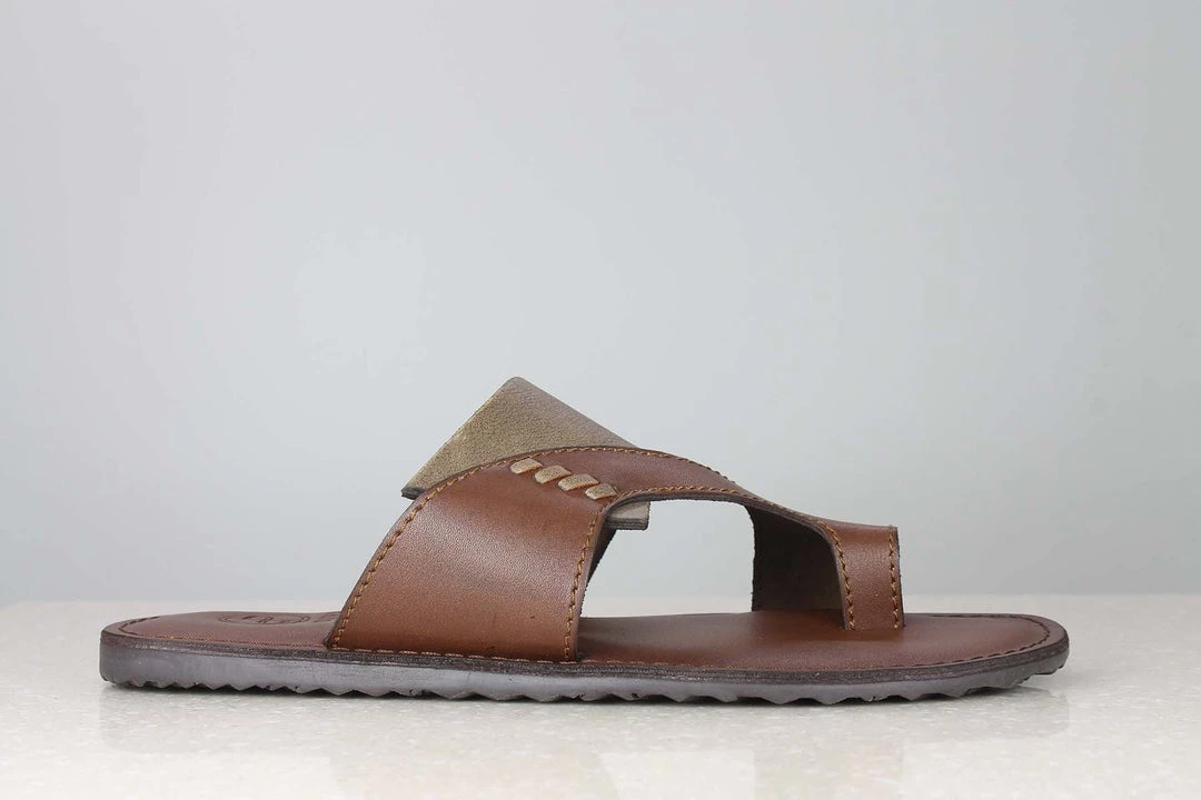 PRIVO By Inc5 CONTRA TOE SLIPPER - BROWN MEN 4 PRIVO By Inc5 CONTRA TOE SLIPPER - BROWN MEN