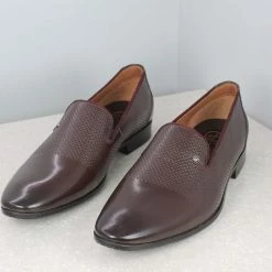 PRIVO By Inc5 BROOCH EMBOSS SLIPPON-BROWN MEN