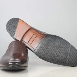 PRIVO By Inc5 BROOCH EMBOSS SLIPPON-BROWN MEN