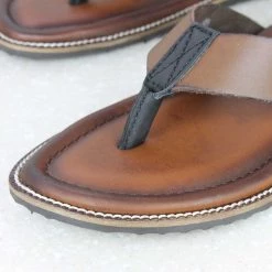 PRIVO By Inc5 FRONT BUCKLE THONG -BROWN/BLACK MEN