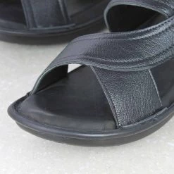PRIVO By Inc5 MEN TRI-BAND VELCRO SANDAL-BLACK 10 PRIVO By Inc5 MEN TRI-BAND VELCRO SANDAL-BLACK