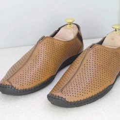 PRIVO By Inc5 MEN FLEXI CASUAL SHOES-TAN 9 PRIVO By Inc5 MEN FLEXI CASUAL SHOES-TAN