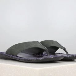 PRIVO By Inc5 TOE CASUAL LEATHER THONG-GREEN