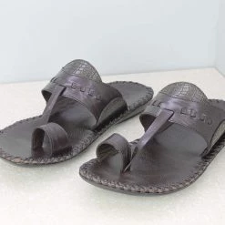 PRIVO By Inc5 TOE THONG - BROWN