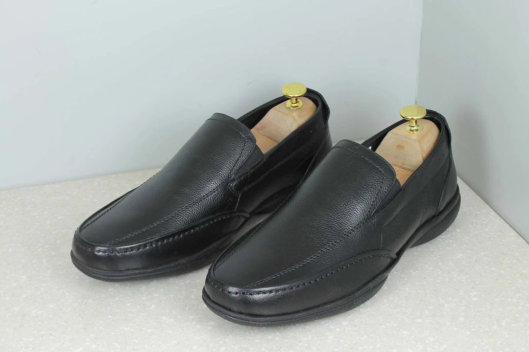 PRIVO By Inc5 MEN OFFICE FORMALS PU SLIPPON-BLACK 5 PRIVO By Inc5 MEN OFFICE FORMALS PU SLIPPON-BLACK