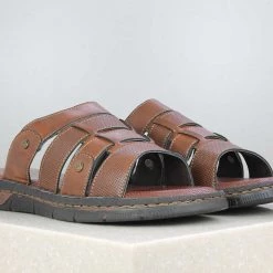 PRIVO By Inc5 MEN'S TAN LEATHER STROLLERS SLIPPERS