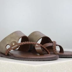 PRIVO By Inc5 TOE THONG - BROWN