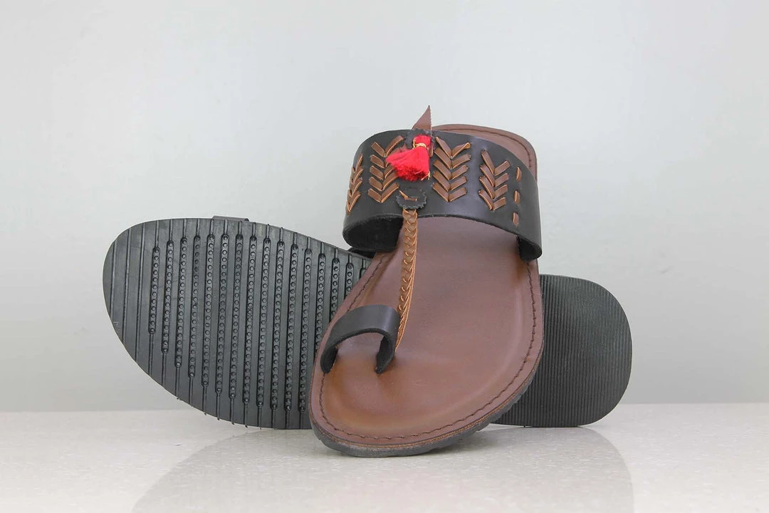 PRIVO By Inc5 TOE THONG - BLACK MEN 7 PRIVO By Inc5 TOE THONG - BLACK MEN