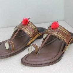 PRIVO By Inc5 TOE THONG - BROWN MEN 9 PRIVO By Inc5 TOE THONG - BROWN MEN