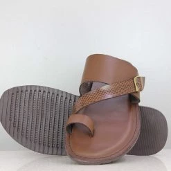 PRIVO By Inc5 FRONT BUCKLE THONG -BROWN